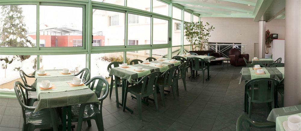 Hotel Le Jura Divonne-les-Bains Exterior photo